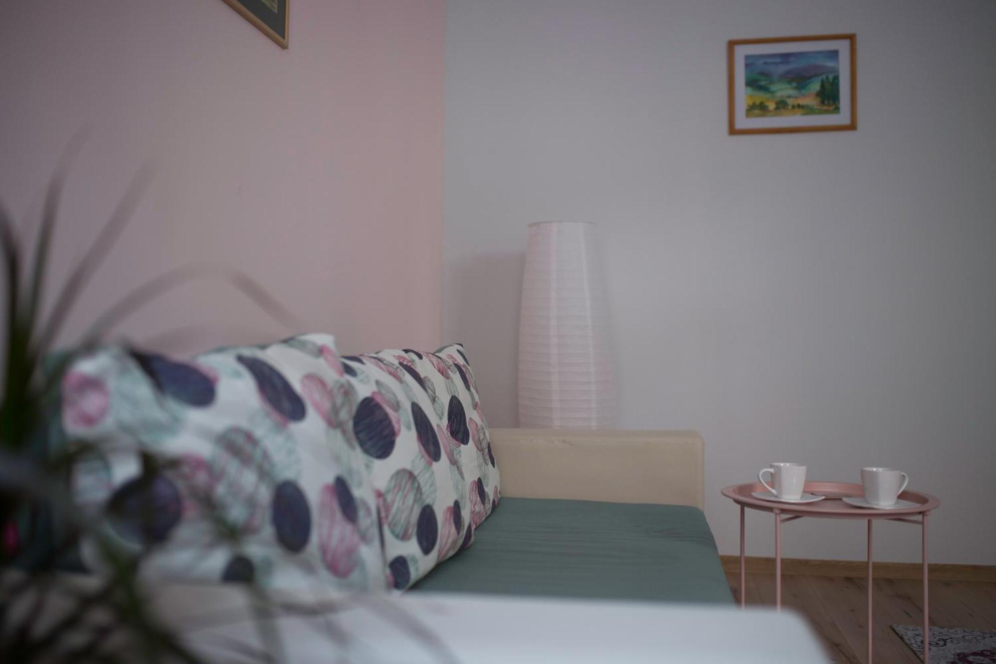 Apartment Seek And Hide - Ilse's Hideaway